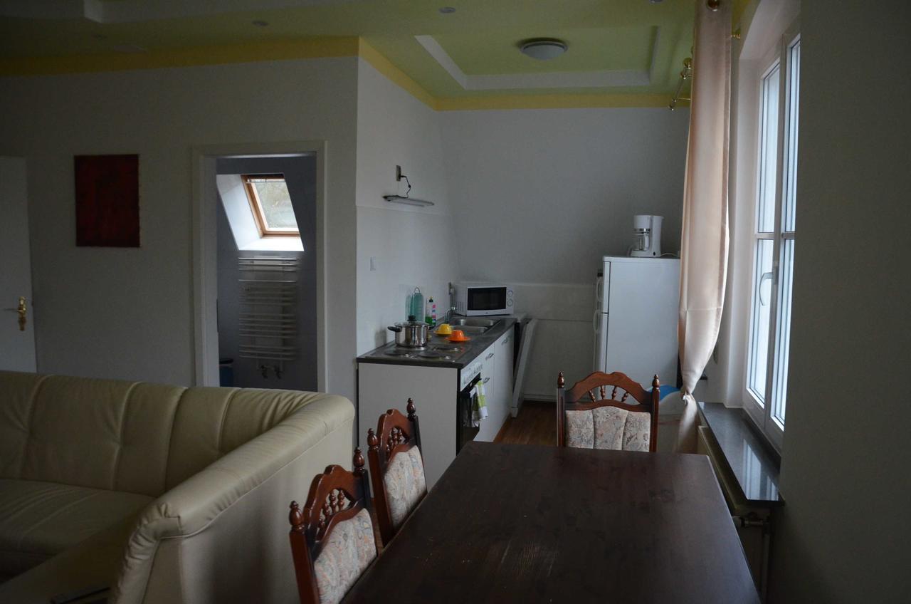 Lekoma Pension Niedergorsdorf Εξωτερικό φωτογραφία